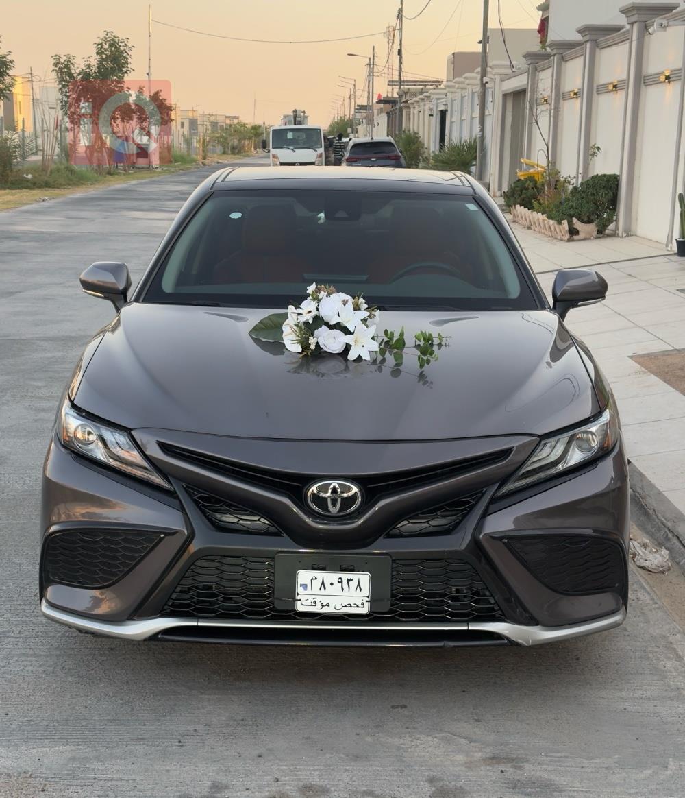 تۆیۆتا کامری